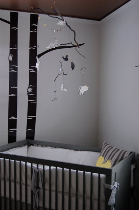 спальня,кровать,ремонт,до и после,фото,колыбель,птички,дерево,дизайн,лампа
