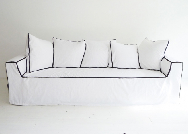 диван,холст,подушки,белый