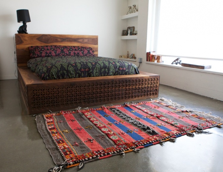 кровать,деревянная,резьба,китайская резьба,традиция, ковер,спальня